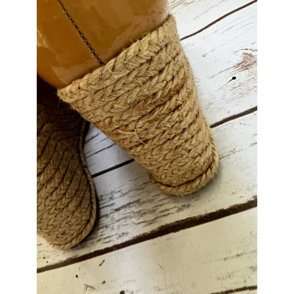 LK Bennett Espadrille Wedges Tan Patent Leather Brogue Detail EU 36 US 6